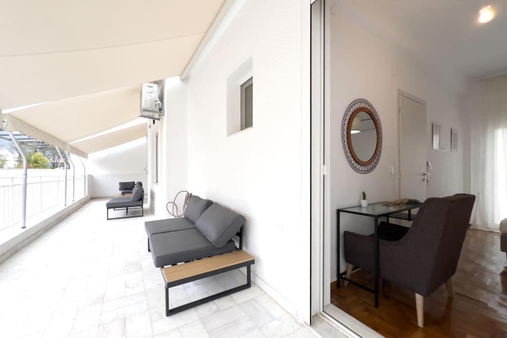 Spacious Penthouse Near Downtown Athens Luaran gambar