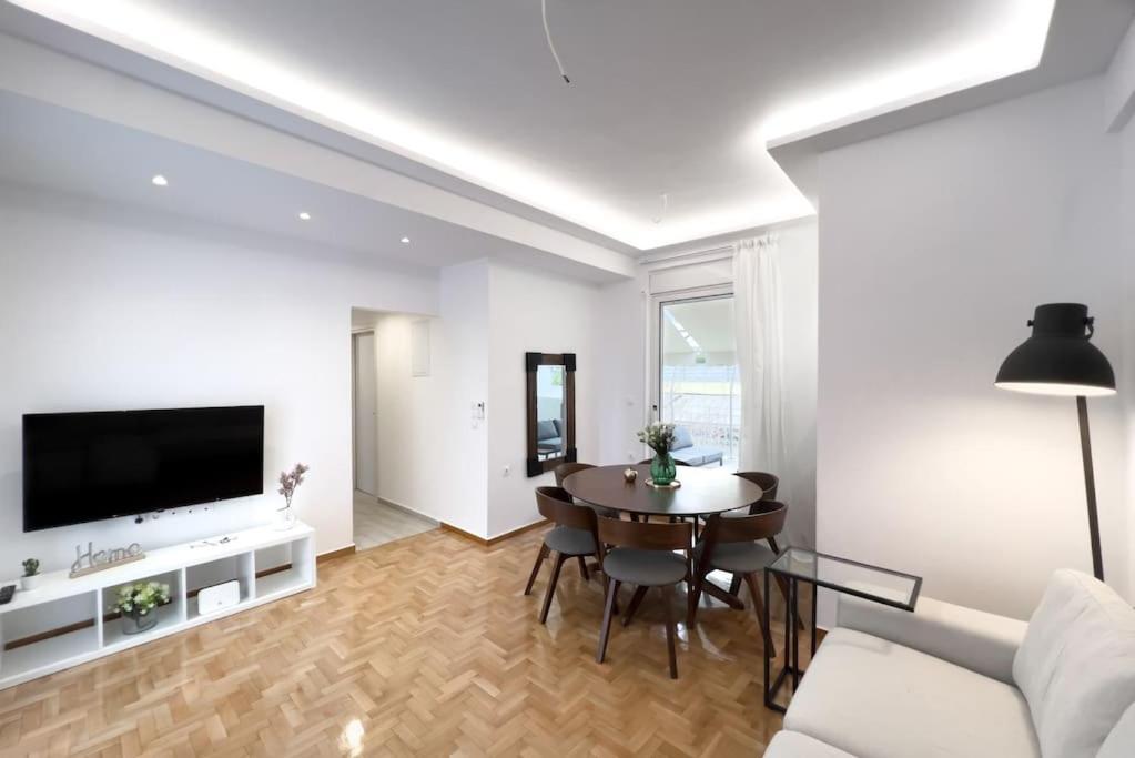 Spacious Penthouse Near Downtown Athens Luaran gambar
